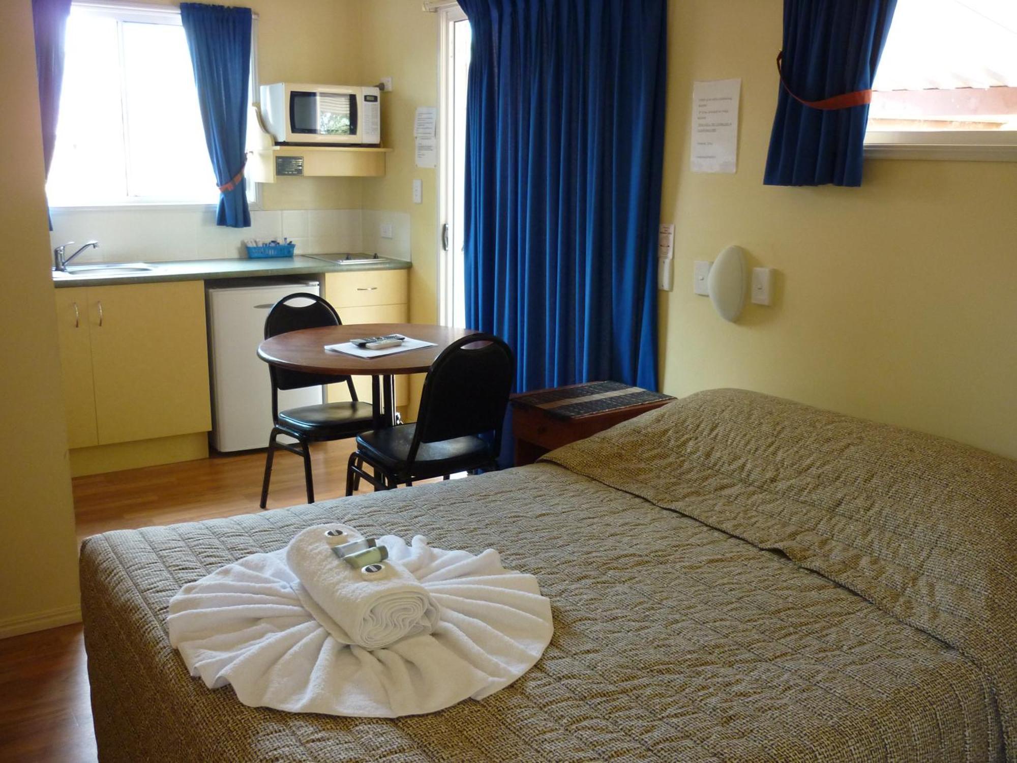 Roma Aussie Tourist Park Motel Room photo